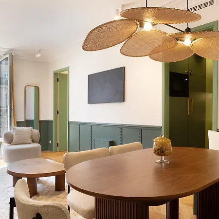 Collection Serviced In Opera - Rue Saint-lazare Apartamento